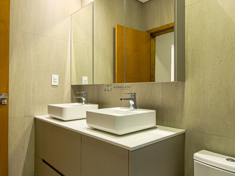 Casa, 3 quartos, 195 m² - Foto 1