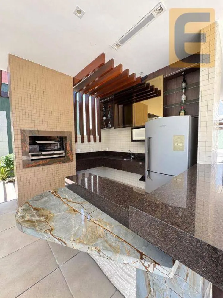 Apartamento, 3 quartos, 162 m² - Foto 2