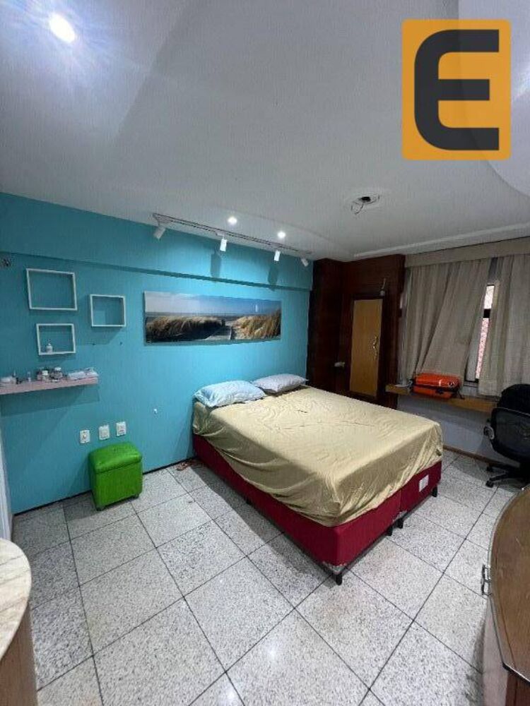 Cobertura à venda com 4 quartos, 350m² - Foto 6