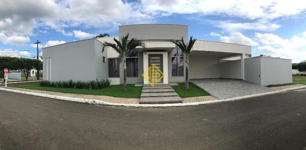 Casa à venda com 3 quartos, 280m² - Foto 2