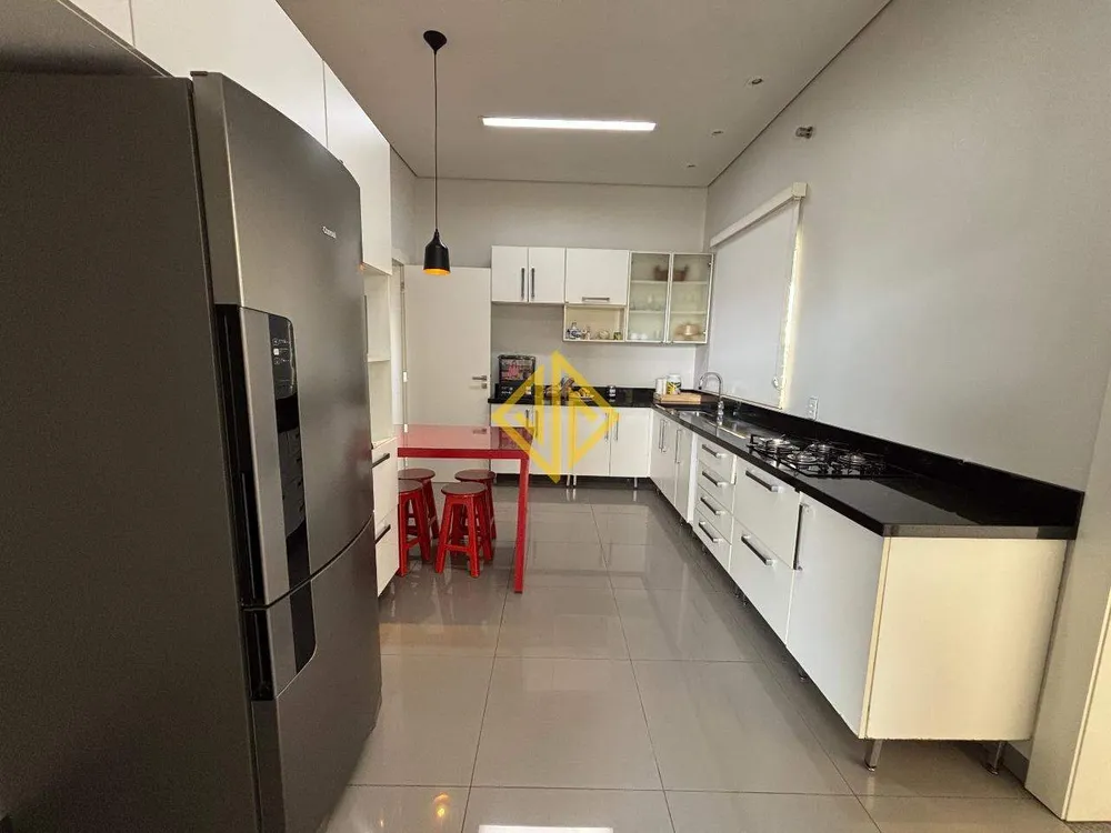 Casa, 3 quartos, 280 m² - Foto 53