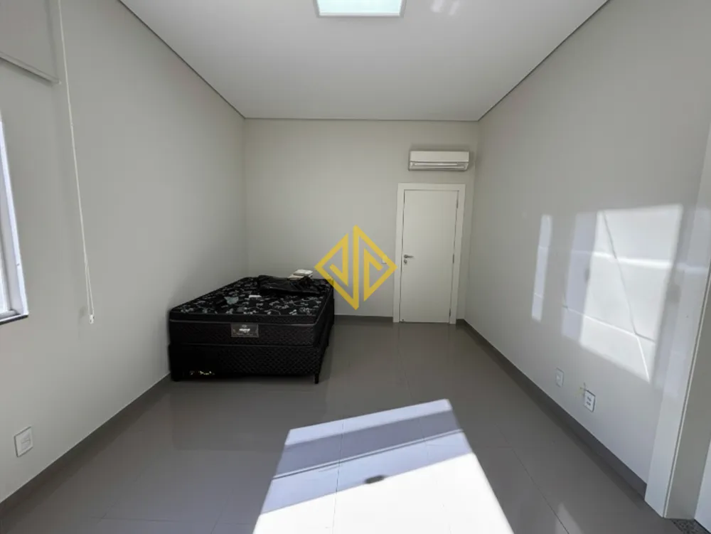 Casa, 3 quartos, 280 m² - Foto 37