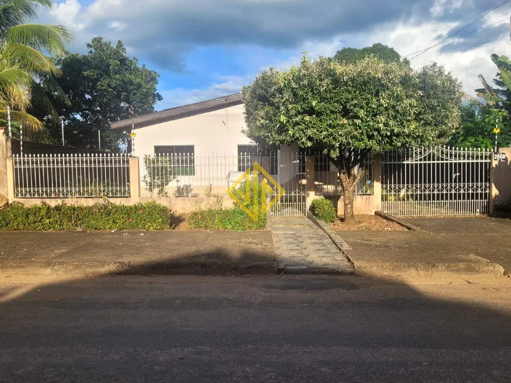 Casa, 3 quartos, 118 m² - Foto 1