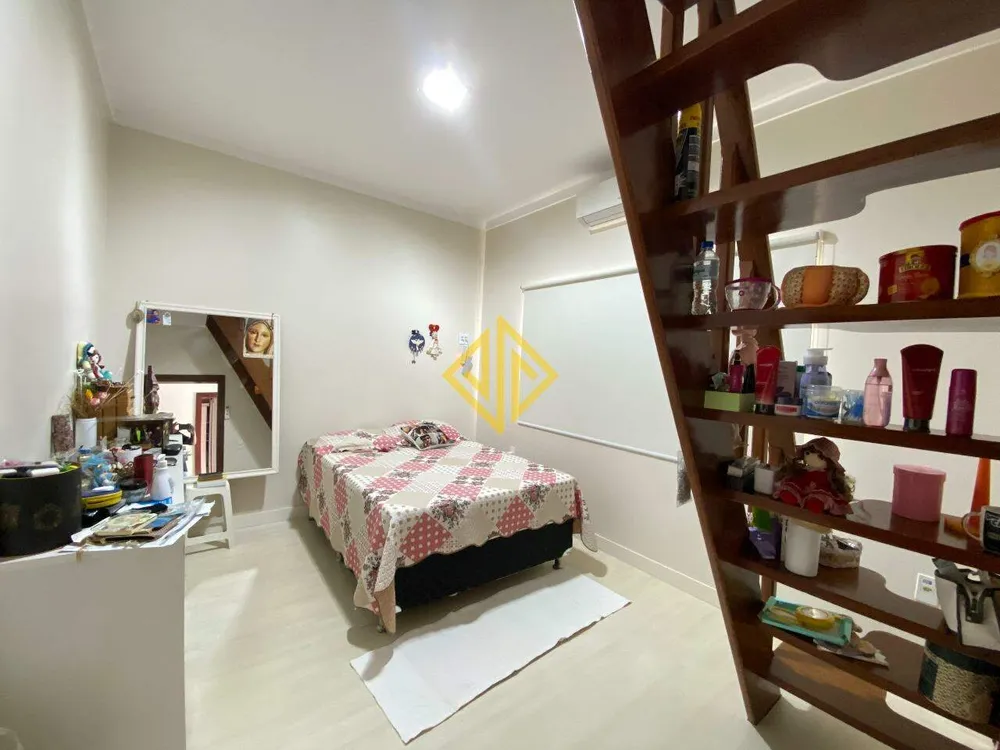 Casa, 5 quartos, 306 m² - Foto 9