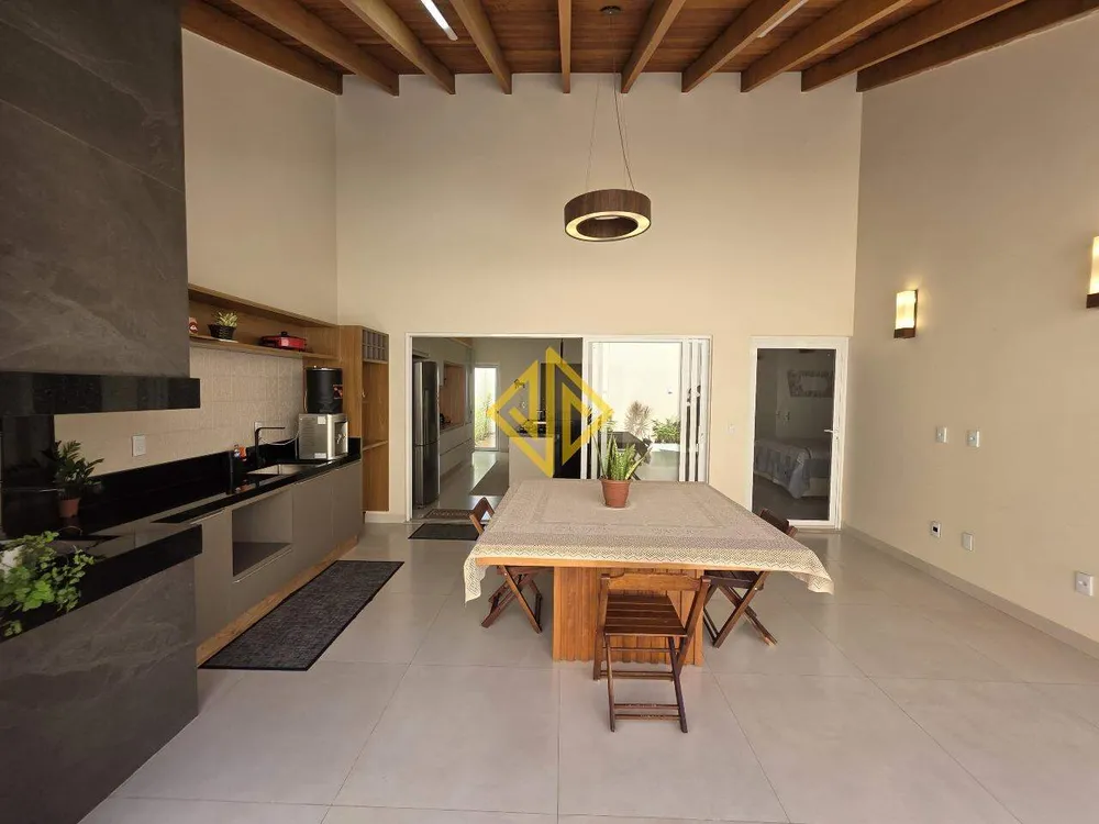 Casa, 3 quartos, 200 m² - Foto 5