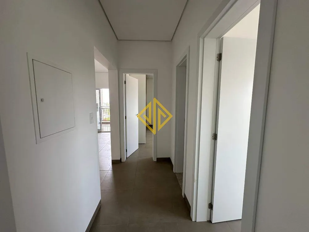 Apartamento, 3 quartos, 93 m² - Foto 2