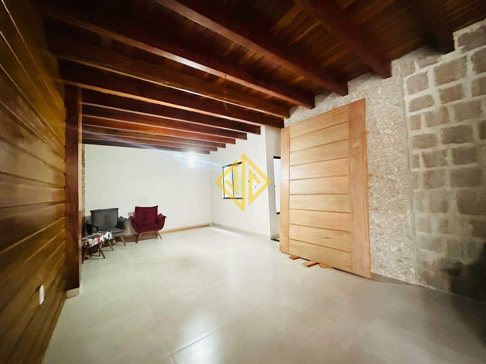 Casa, 5 quartos, 295 m² - Foto 4