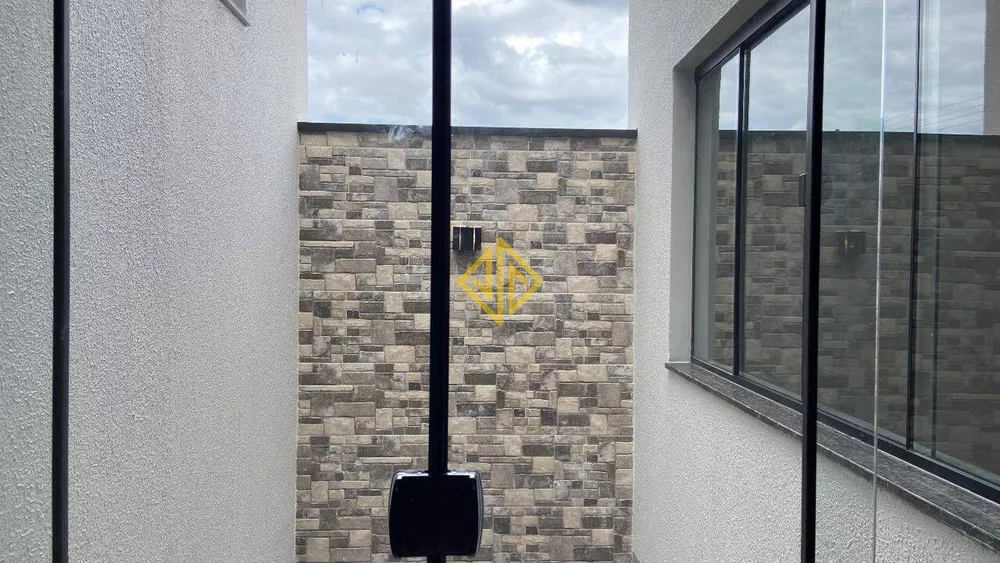 Casa, 3 quartos, 169 m² - Foto 2