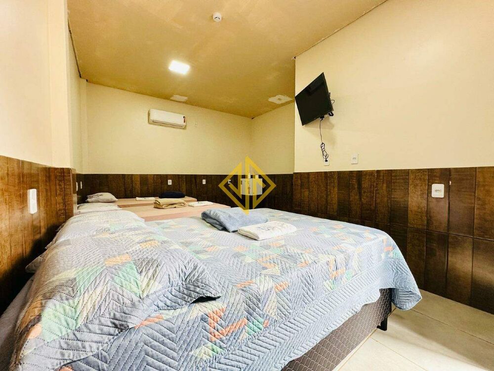 Casa Comercial à venda, 526m² - Foto 1