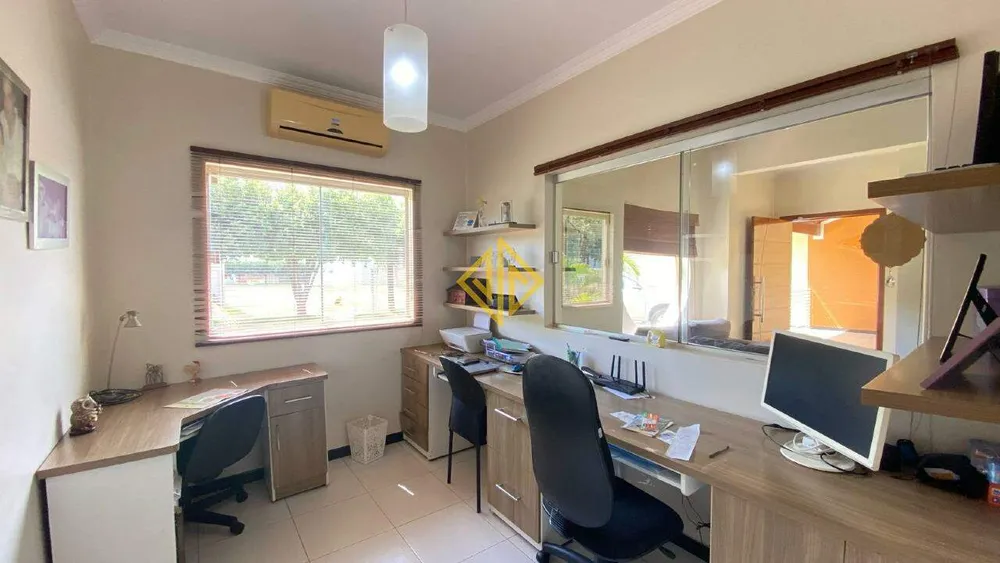 Casa, 4 quartos, 202 m² - Foto 4