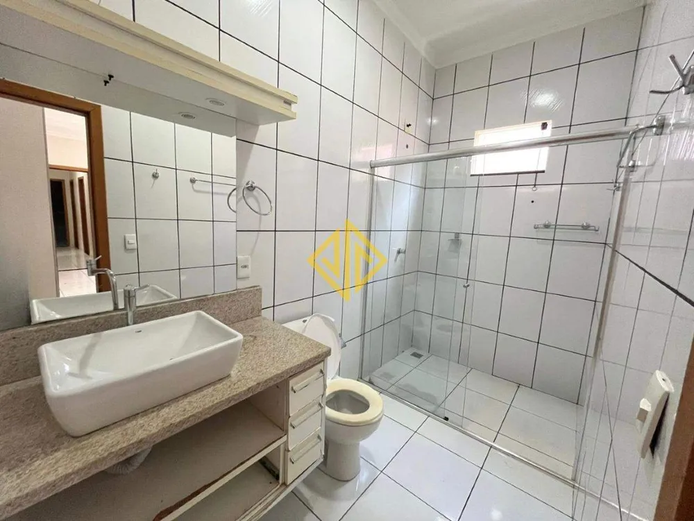 Casa, 3 quartos, 215 m² - Foto 9