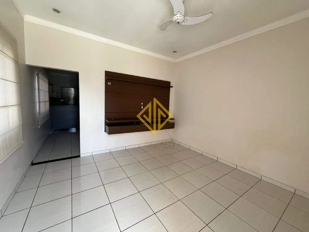 Casa, 3 quartos, 215 m² - Foto 4