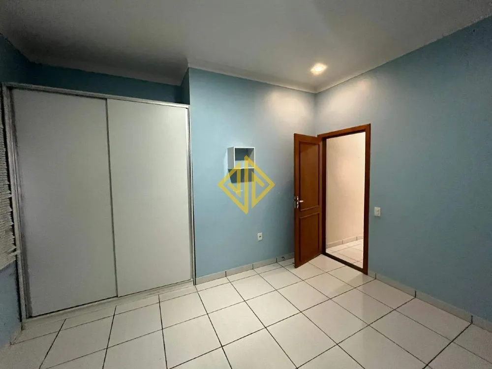 Casa, 3 quartos, 215 m² - Foto 7