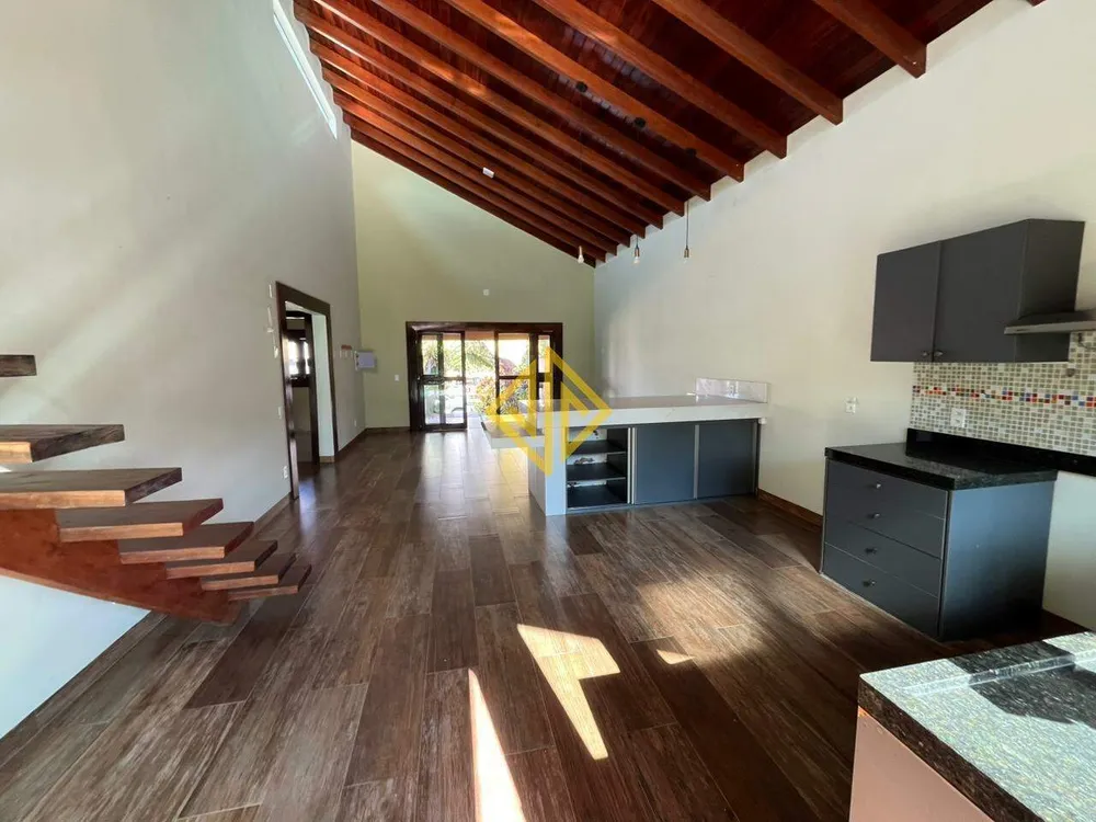 Casa, 3 quartos, 168 m² - Foto 2