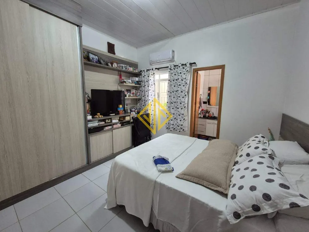 Casa, 4 quartos, 200 m² - Foto 6