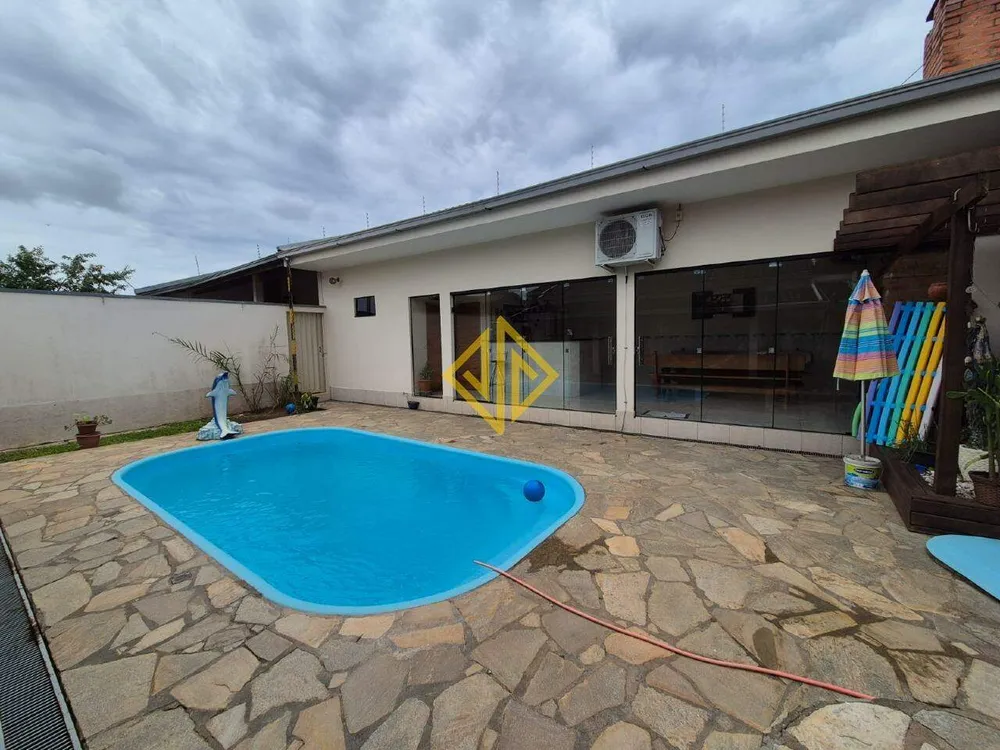 Casa, 4 quartos, 200 m² - Foto 3