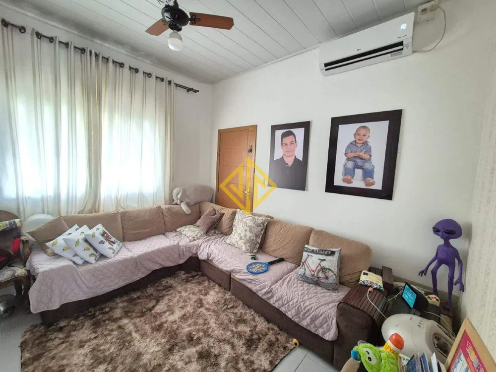 Casa, 4 quartos, 200 m² - Foto 12