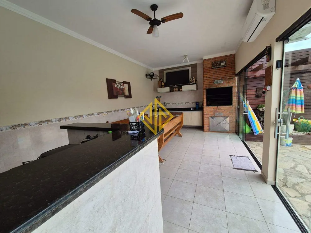 Casa, 4 quartos, 200 m² - Foto 2