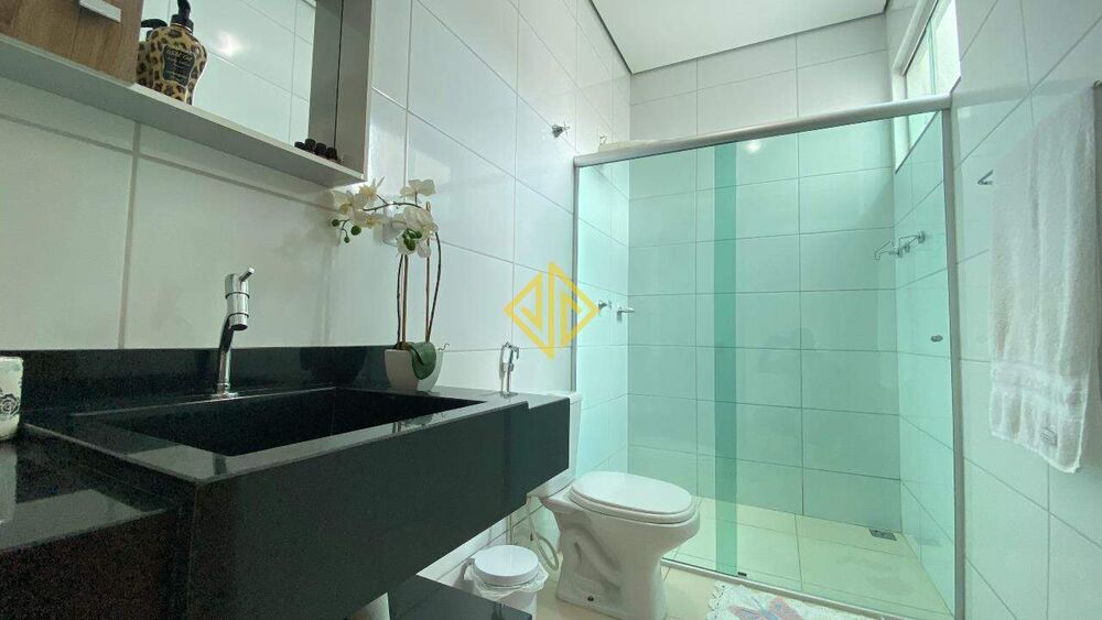 Casa, 3 quartos, 110 m² - Foto 1