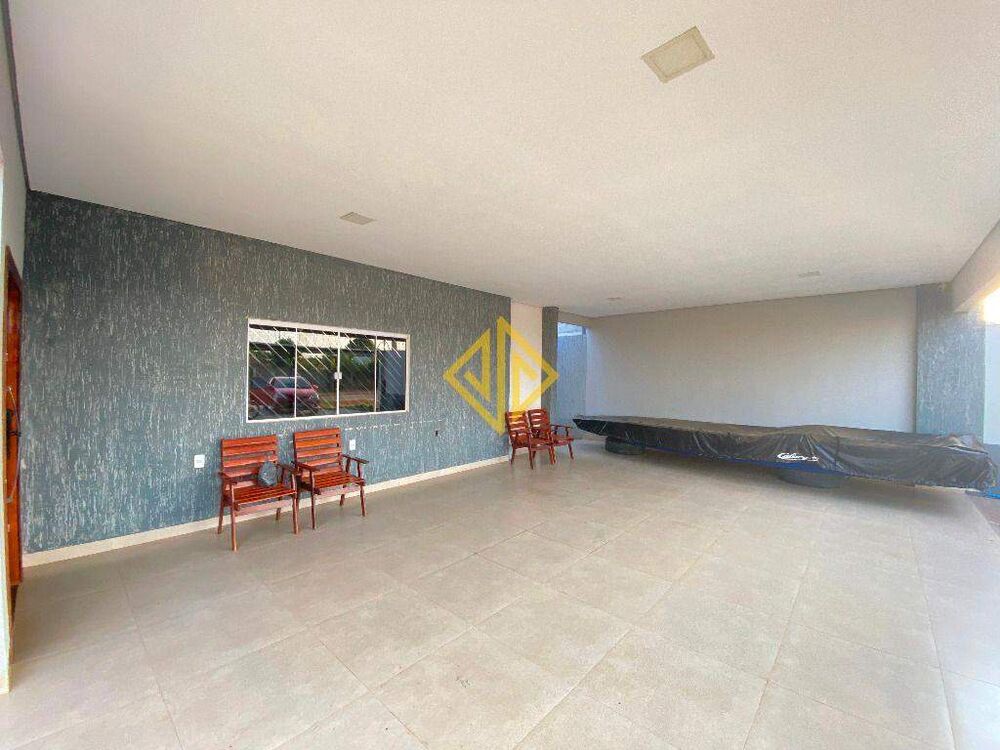 Casa, 3 quartos, 226 m² - Foto 3