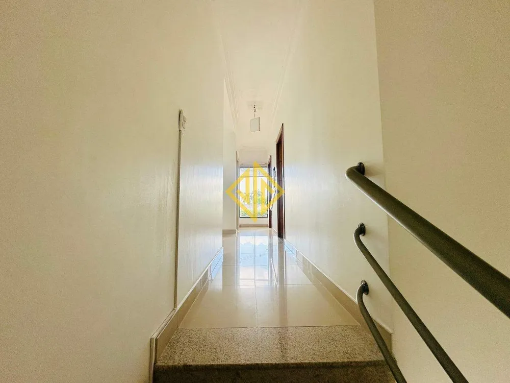 Casa, 4 quartos, 398 m² - Foto 4