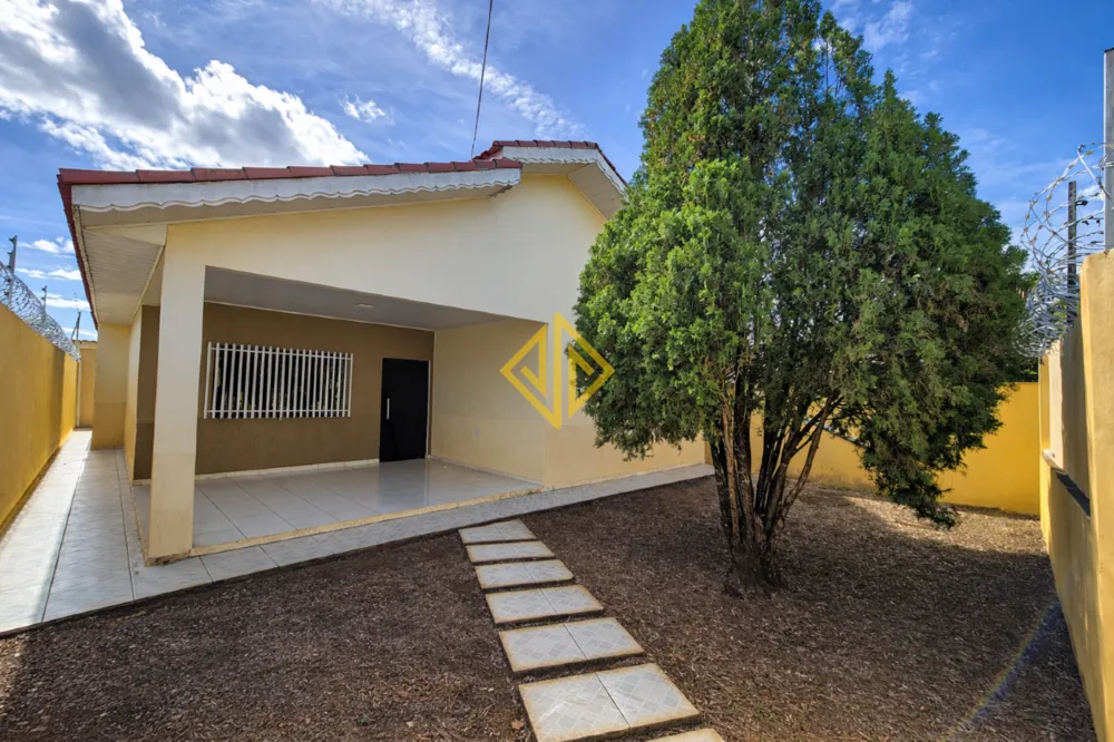Casa, 3 quartos, 180 m² - Foto 1