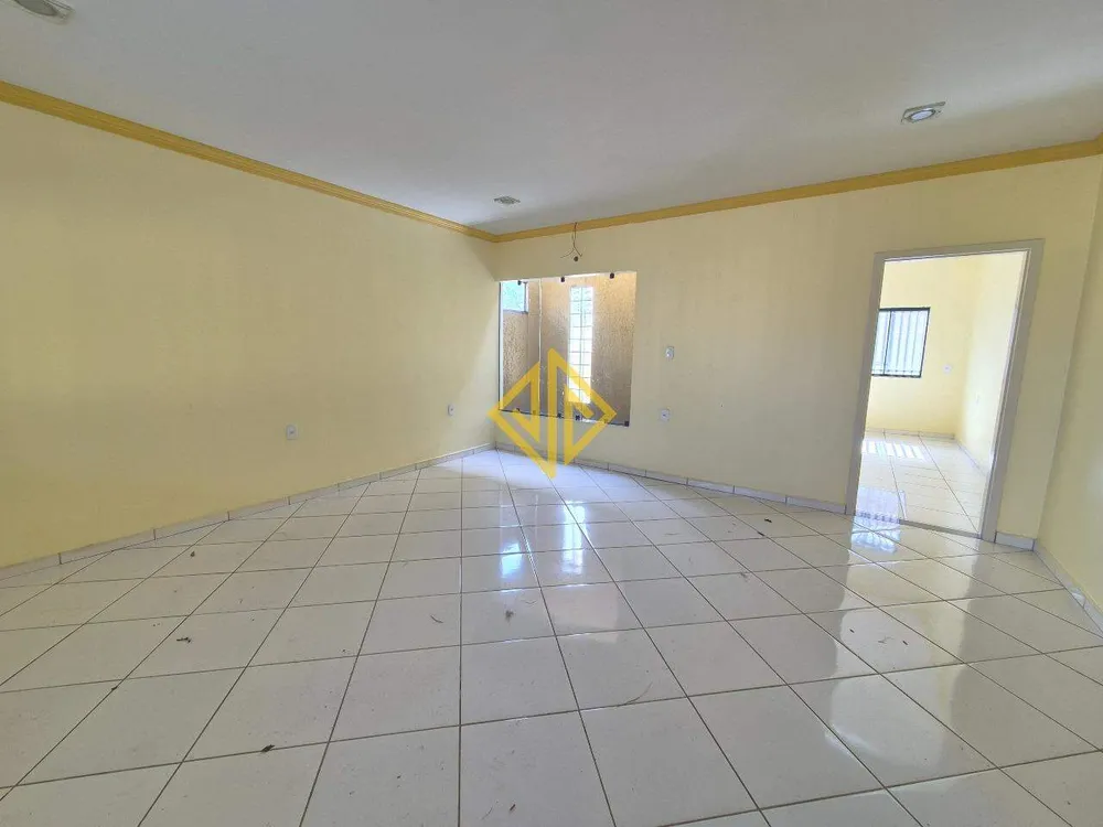 Casa, 3 quartos, 180 m² - Foto 3