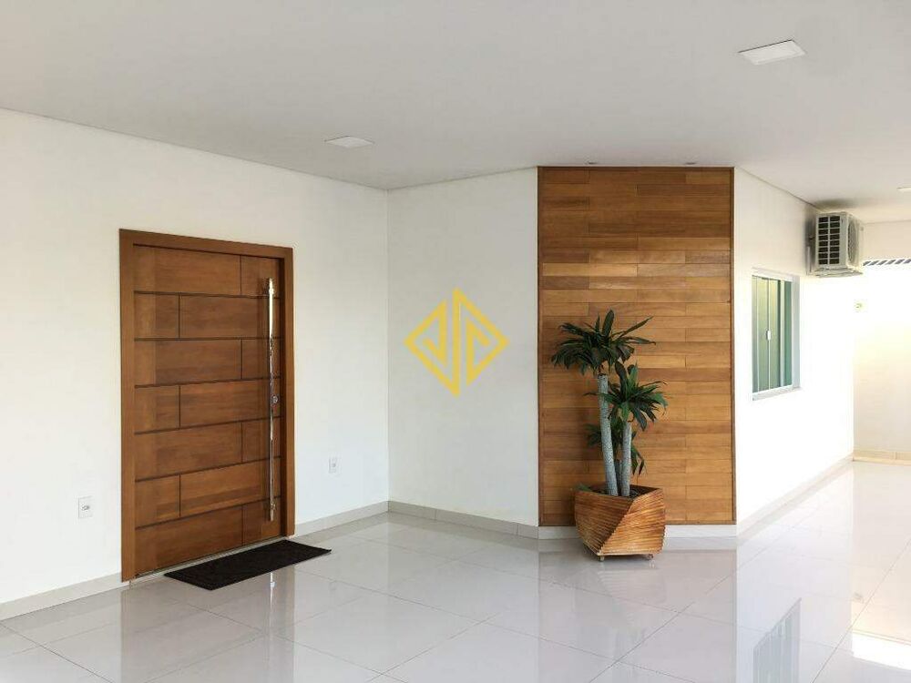 Casa, 4 quartos, 192 m² - Foto 1