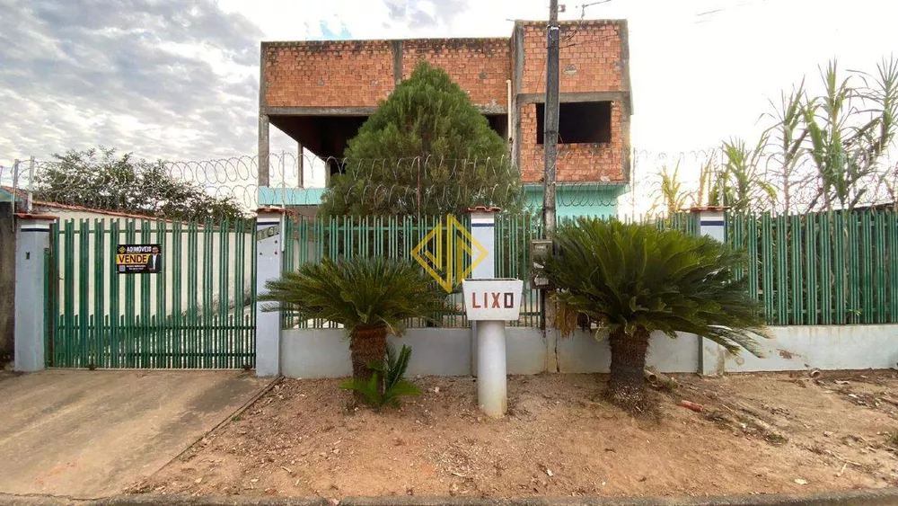 Casa, 2 quartos, 137 m² - Foto 2