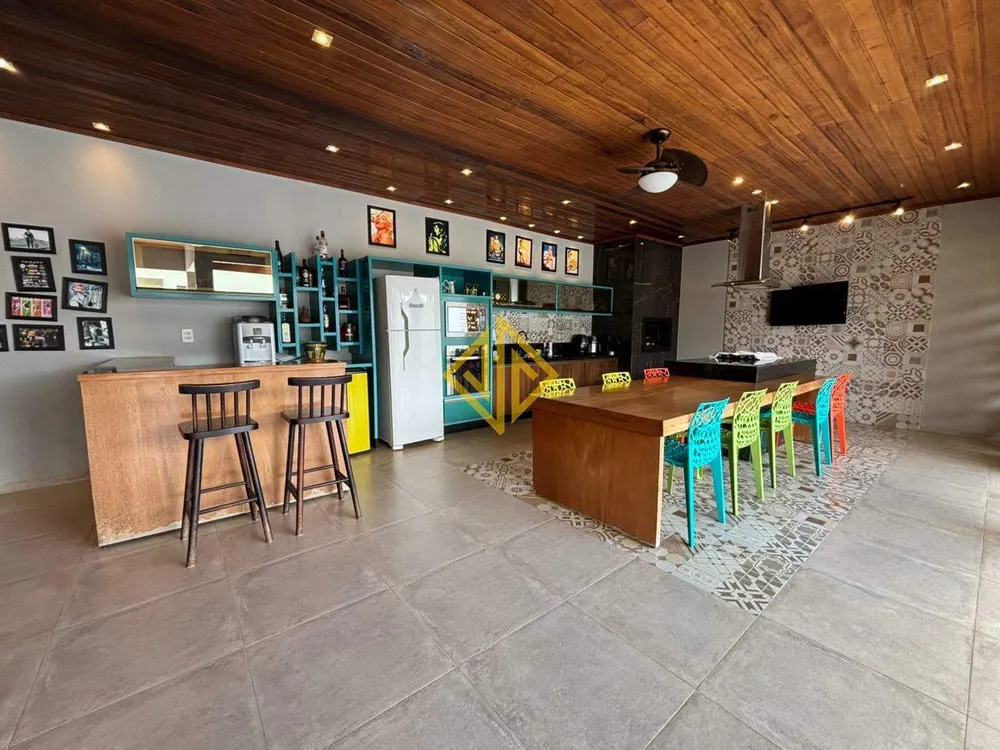 Casa, 3 quartos, 275 m² - Foto 9