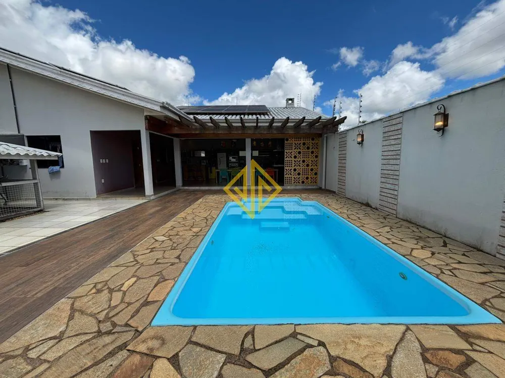 Casa, 3 quartos, 275 m² - Foto 3