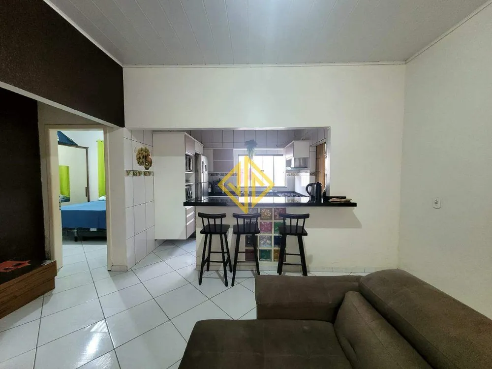 Casa, 3 quartos, 129 m² - Foto 2