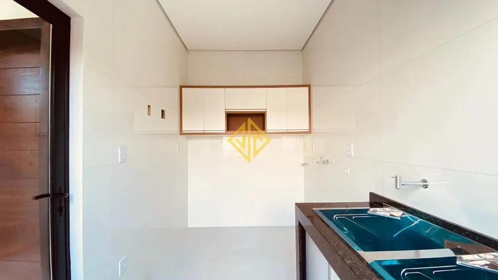 Casa, 3 quartos, 204 m² - Foto 7