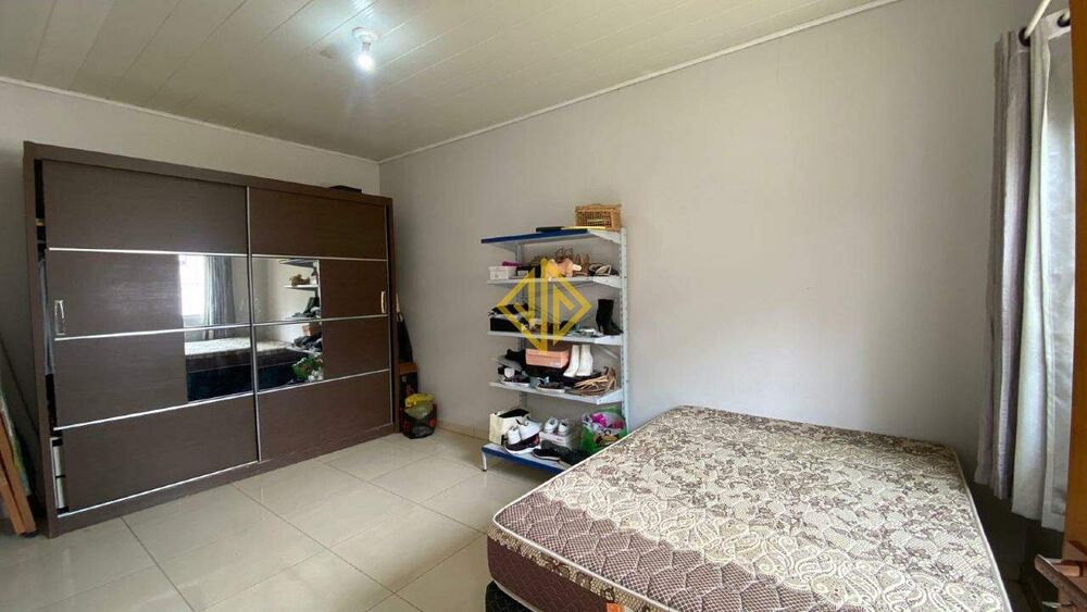 Casa, 4 quartos, 250 m² - Foto 3