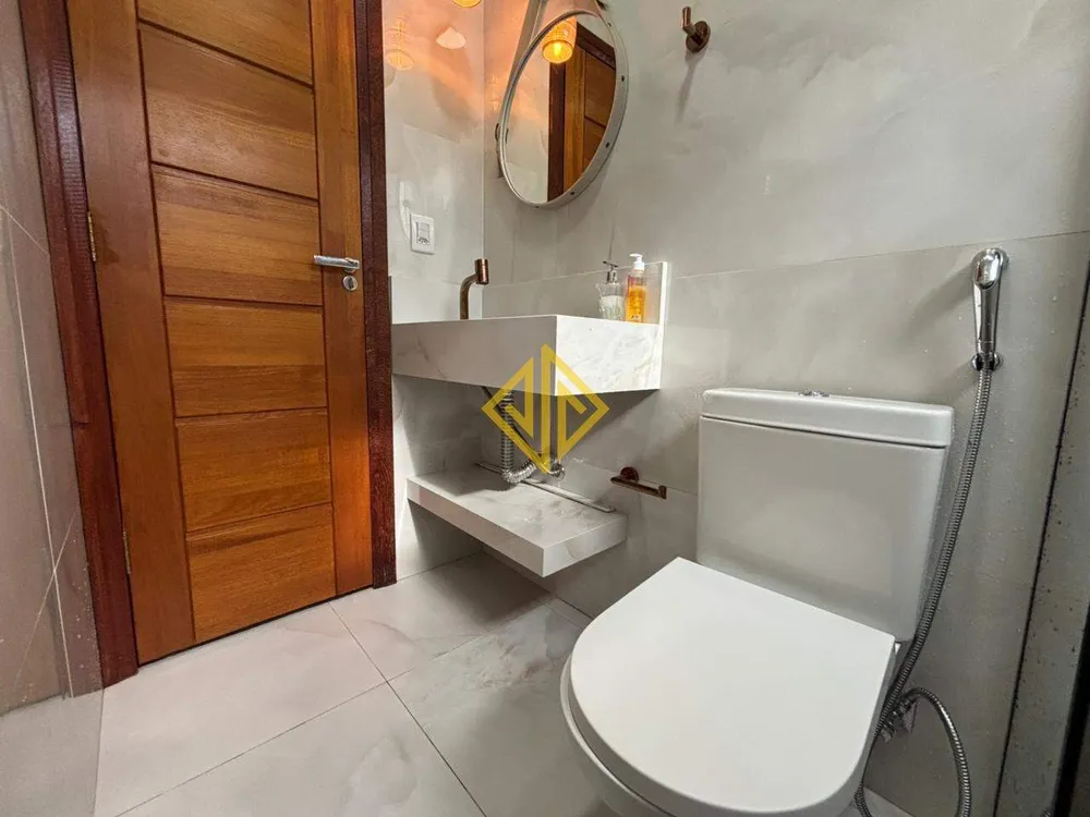 Casa, 3 quartos, 229 m² - Foto 1
