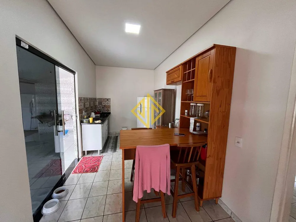 Casa, 2 quartos, 186 m² - Foto 4