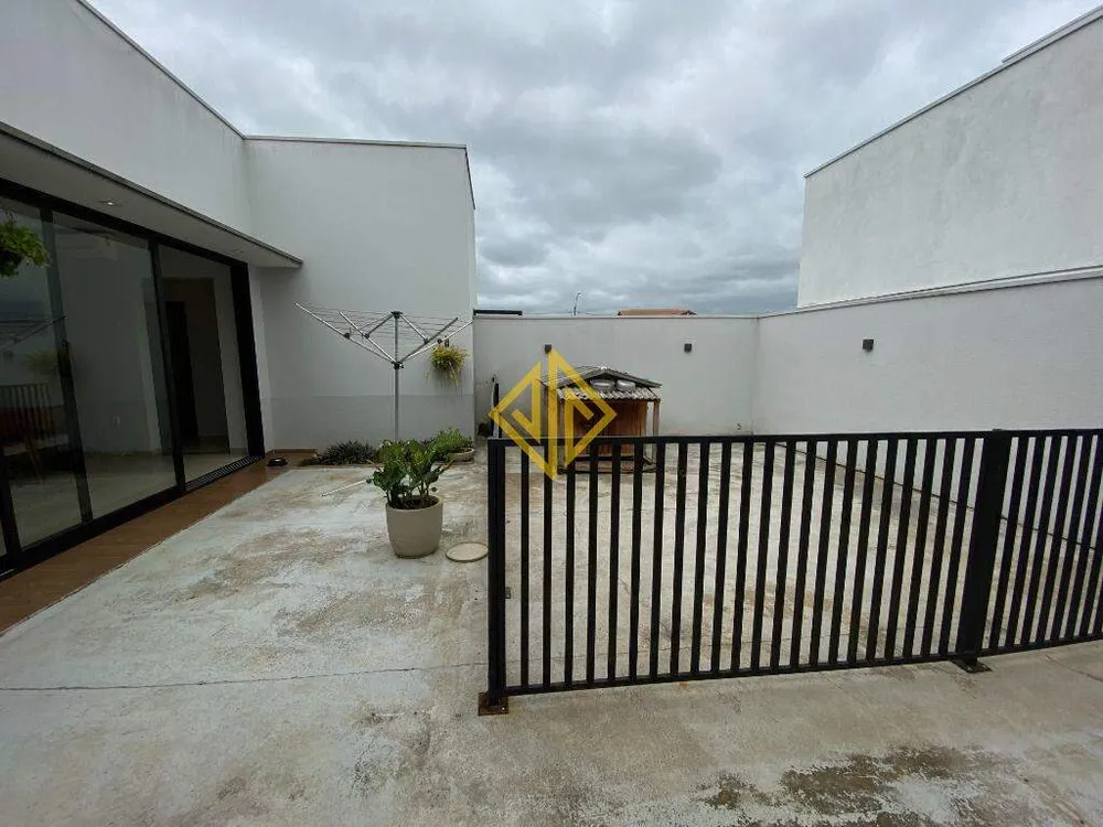 Casa, 3 quartos, 240 m² - Foto 10