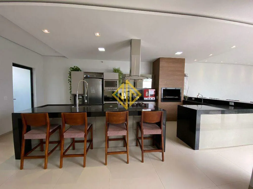 Casa, 3 quartos, 240 m² - Foto 8