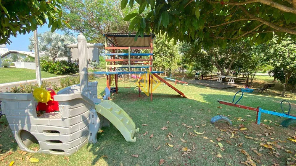 Casa, 3 quartos, 240 m² - Foto 2