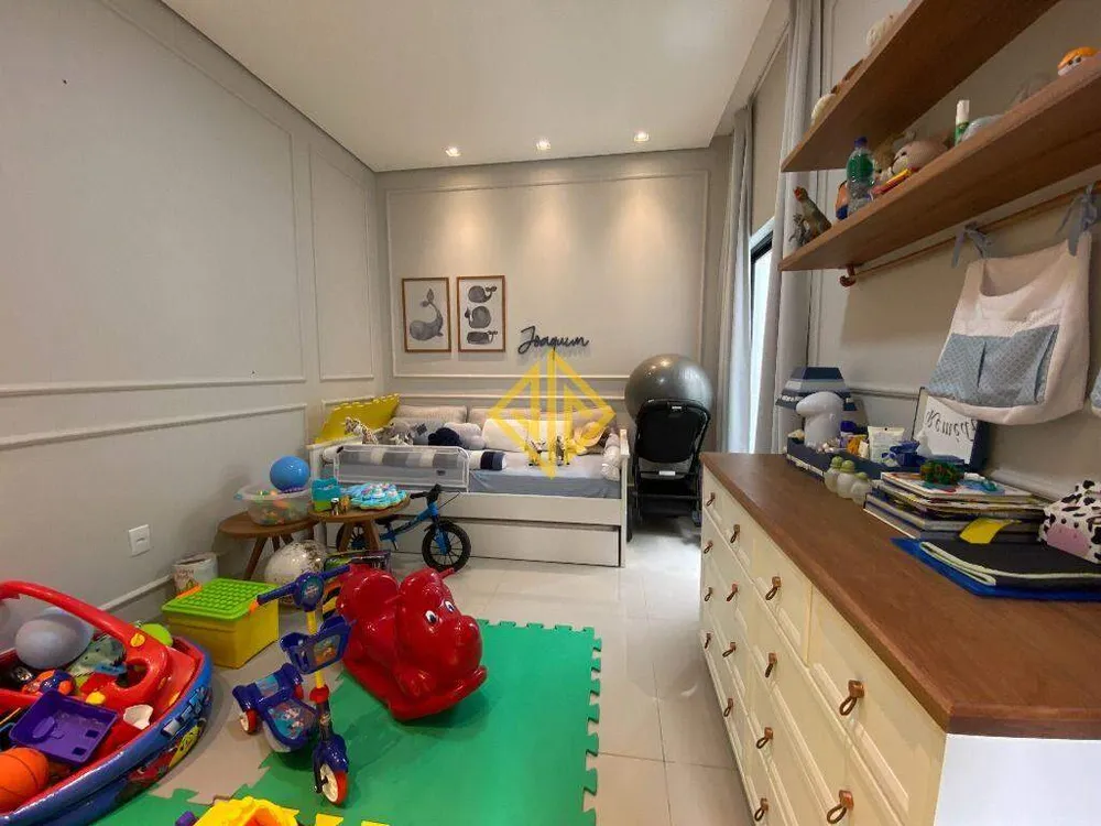 Casa, 3 quartos, 240 m² - Foto 4