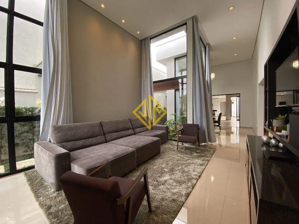 Casa, 3 quartos, 240 m² - Foto 2