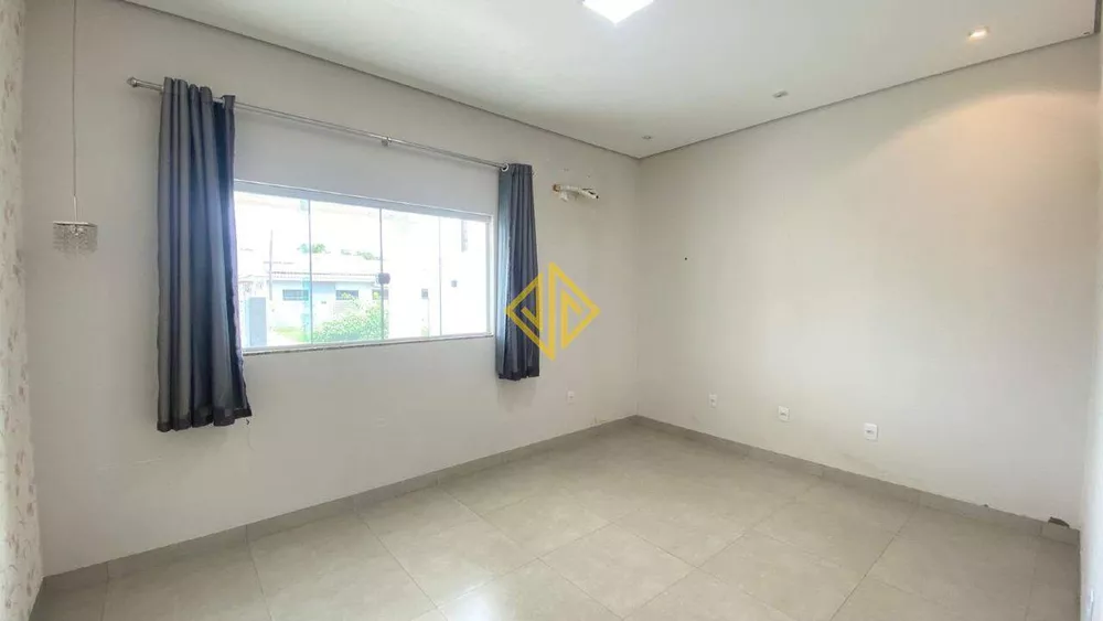 Casa à venda com 3 quartos, 400m² - Foto 5