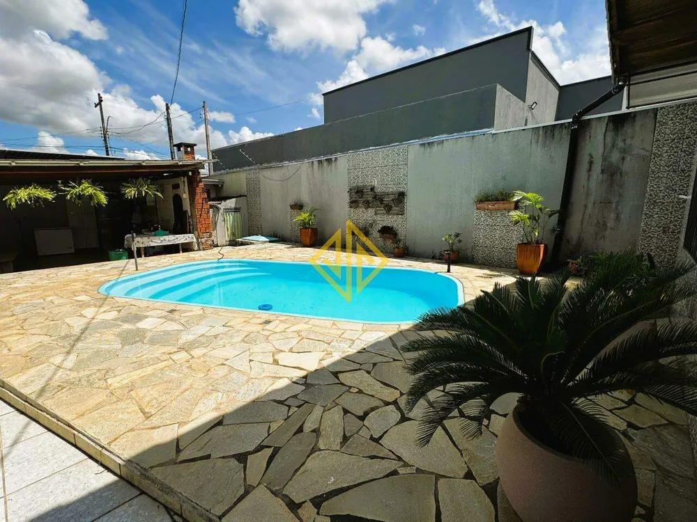 Casa, 3 quartos, 200 m² - Foto 6