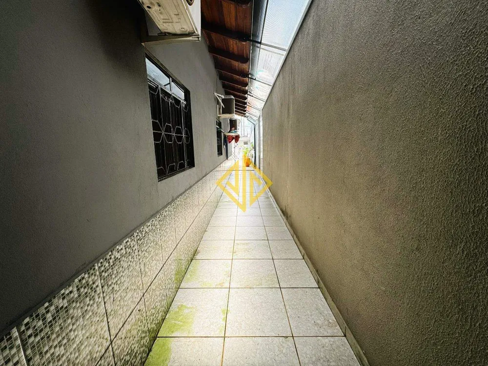 Casa, 3 quartos, 200 m² - Foto 3