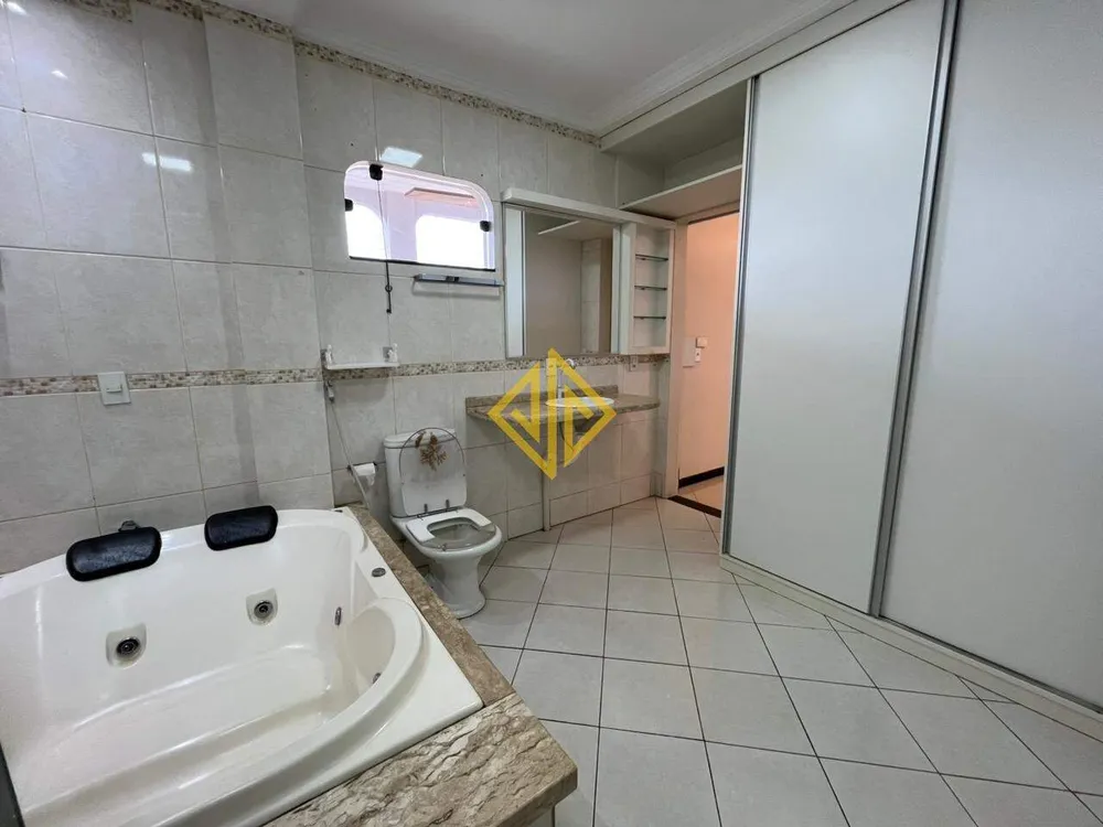 Casa, 3 quartos, 279 m² - Foto 7