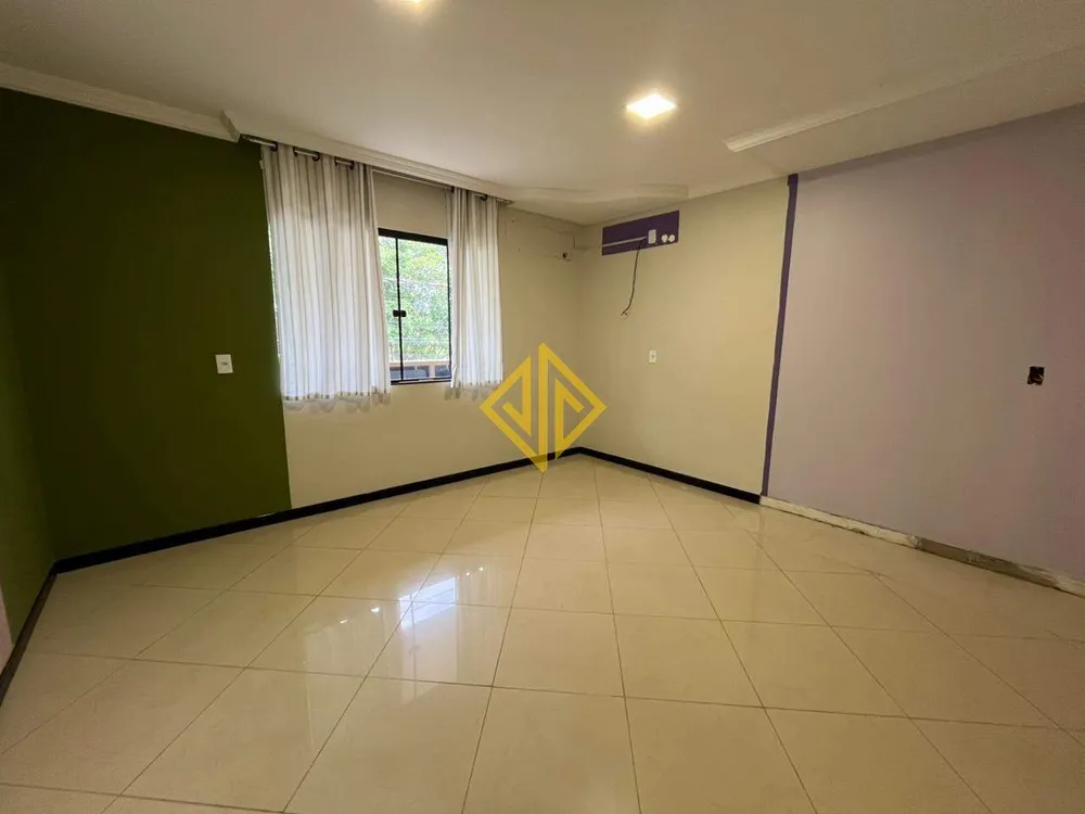 Casa, 3 quartos, 279 m² - Foto 11