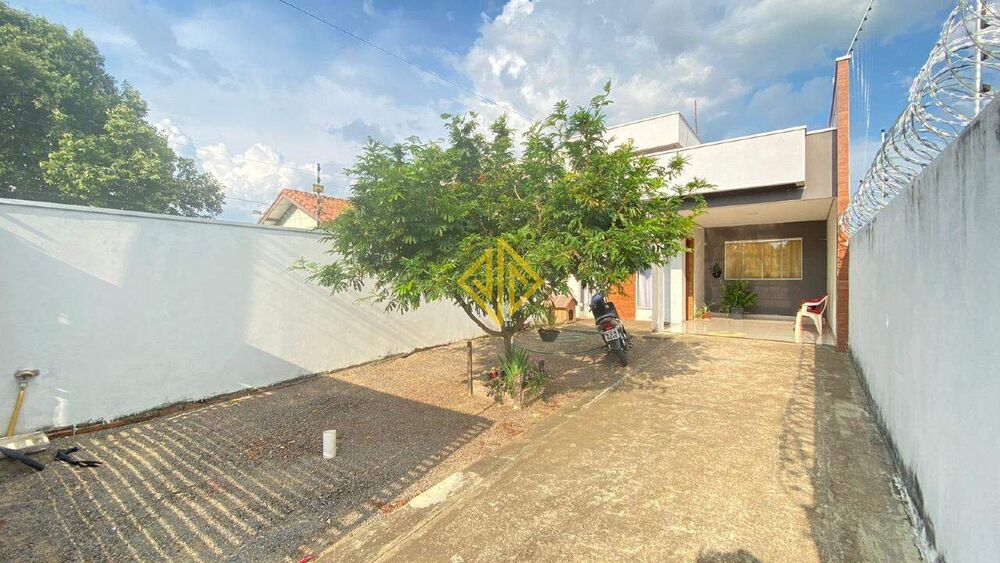 Casa, 2 quartos, 90 m² - Foto 1