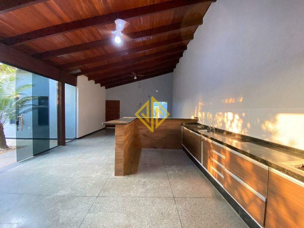 Casa, 3 quartos, 189 m² - Foto 3