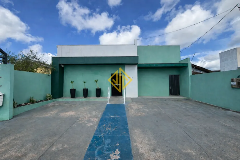 Casa, 3 quartos, 281 m² - Foto 1