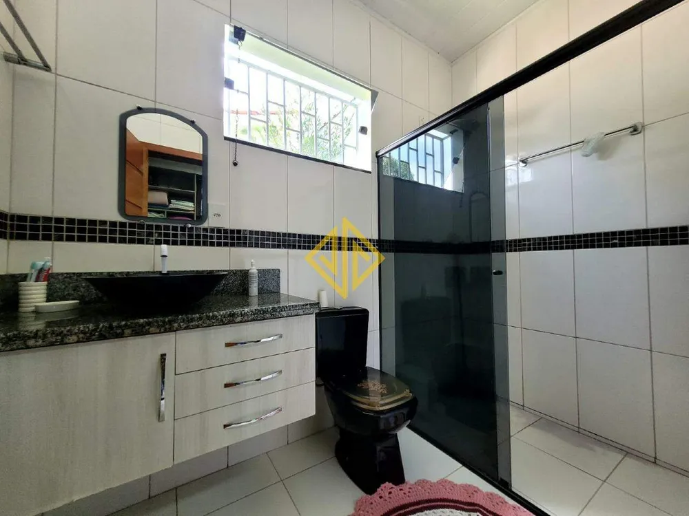 Casa, 3 quartos, 315 m² - Foto 1